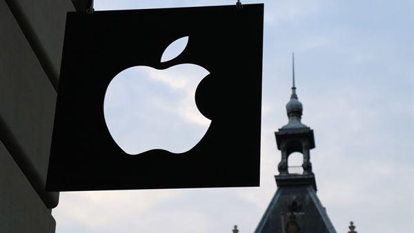 Apple'a App Store'daki hakim durumunu berbata kullandın davalarına kapı aralandı