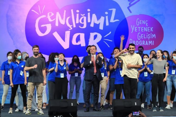Bin İstanbullu genç yetenek buluştu