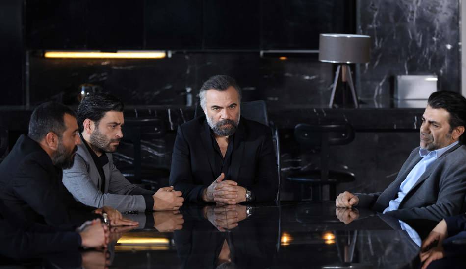 Bütün diziler iptal etti! Eşkıya Dünyaya Hükümdar Olmaz yapımcılarından şaşırtan karar...