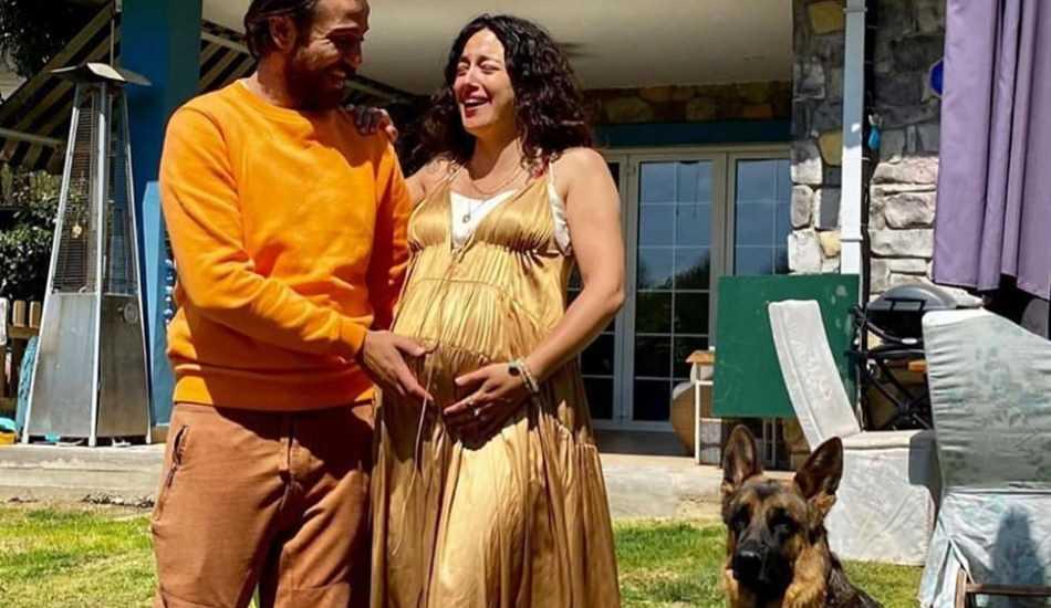 Cansu Tosun hamilelik pozlarını paylaştı