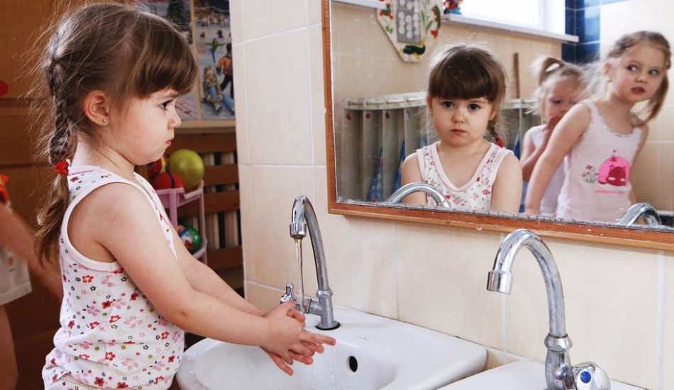 Çocuklar enfeksiyondan nasıl korunulur? Çocuklara el yıkama nasıl öğretilir?