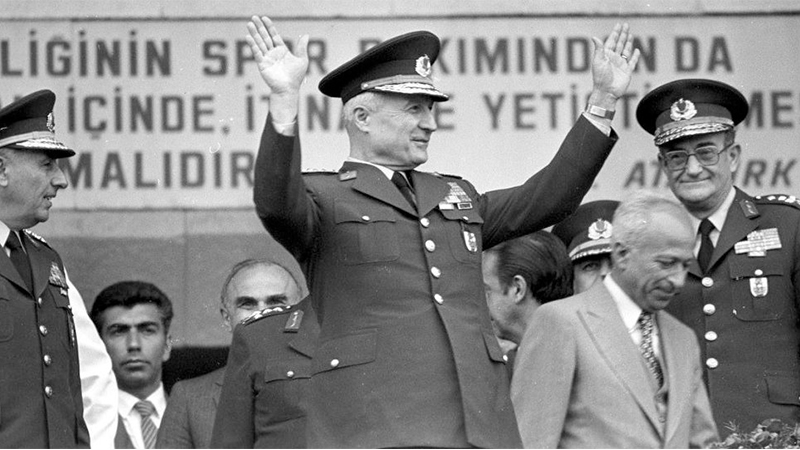 Cumhurbaşkanlığı, 12 Eylül davasının sanıkları Evren ve Şahinkaya'nın mal varlığına el konulmasını istedi