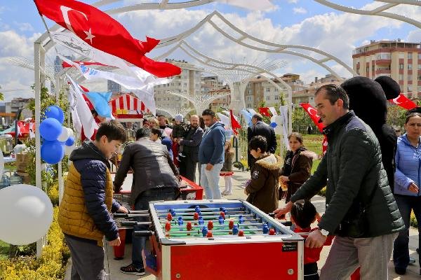 23 Nisan Maltepe'de Coşkuyla Kutlandı