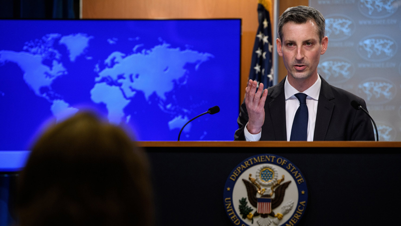 ABD'den İran'ın yeni Cumhurbaşkanı Reisi'ye "diplomasiye ve nükleer müzakerelere dönme" daveti ABD'den İran'ın yeni Cumhurbaşkanı Reisi'ye "diplomasiye ve nükleer müzakerelere dönme" daveti