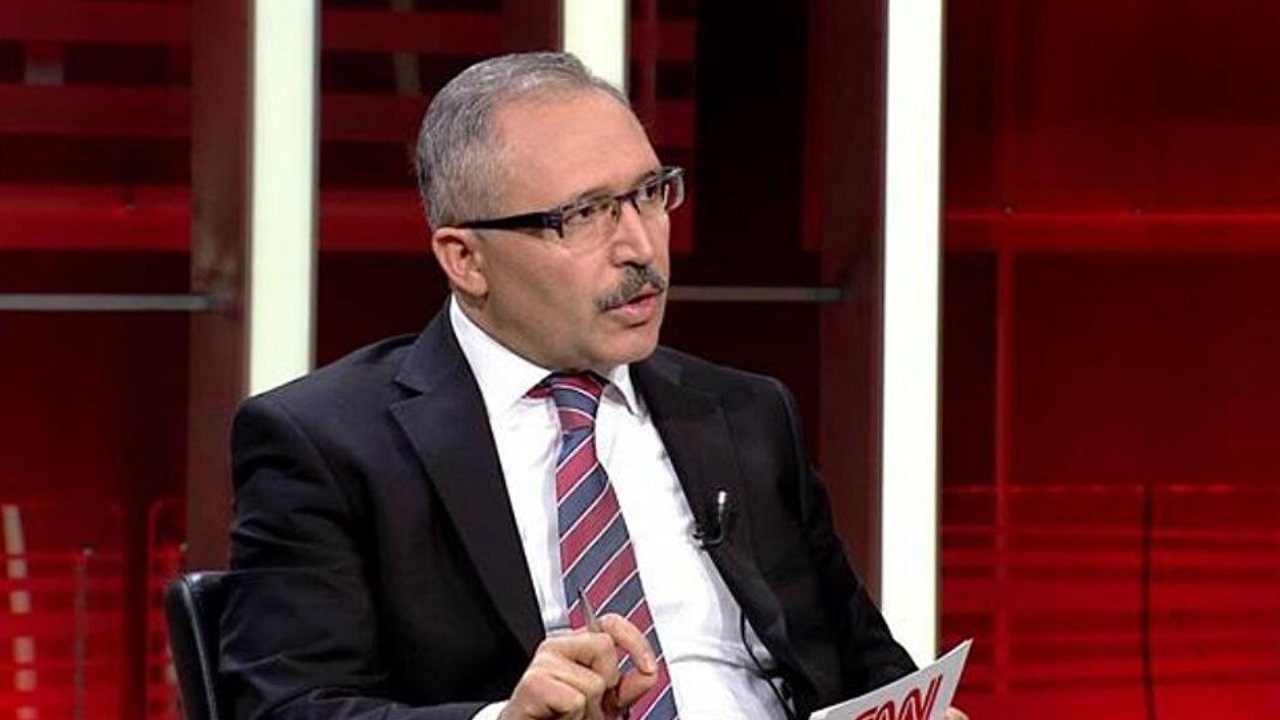 Abdulkadir Selvi: Bu iletiler ne, darbe tehlikesi mi var? Abdulkadir Selvi: Bu iletiler ne, darbe tehlikesi mi var?