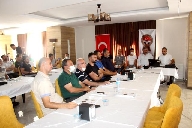 Adıyaman'da antrenörlere gelişim semineri