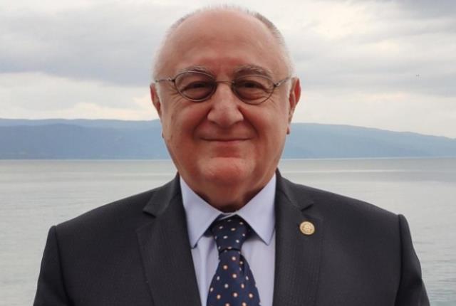 Ahmet Erozan kimdir? Ahmet Erozan kaç yaşında, nereli? Ahmet Erozan hayatı ve biyografisi! Ahmet Erozan kimdir? Ahmet Erozan kaç yaşında, nereli? Ahmet Erozan hayatı ve biyografisi!
