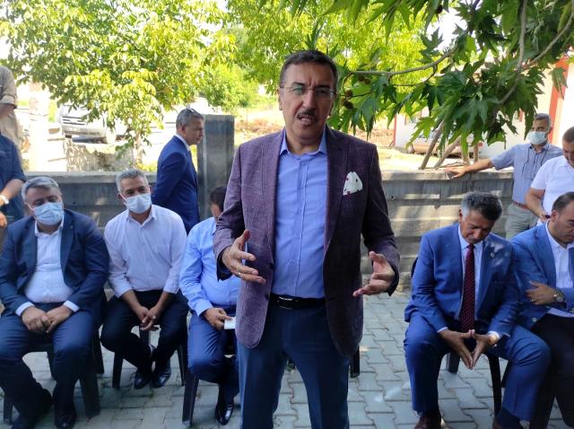 AK Parti Malatya Milletvekili Tüfenkci, Yazıhan'a entegre devlet hastanesi yapılacağını açıkladı AK Parti Malatya Milletvekili Tüfenkci, Yazıhan'a entegre devlet hastanesi yapılacağını açıkladı
