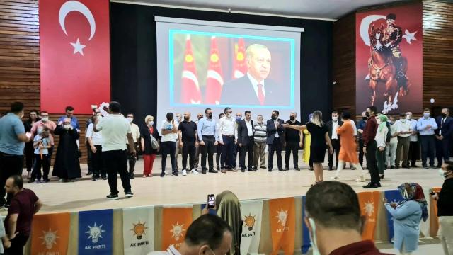 AK Parti'den şölen üzere merasim