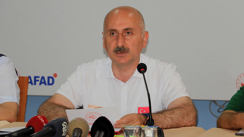 Bakan Karaismailoğlu: Batı Karadeniz'de kardeşliğin hikayesini yazdık