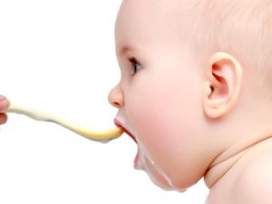 Bebeğinizin Yemeği Reddetmesinin Gerisindeki Şaşırtışı Sebep