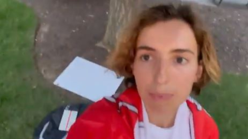 Belaruslu aktivist, Lukaşenko'ya hibe verilmesini IMF'nin önünde kamp yaparak protesto edecek