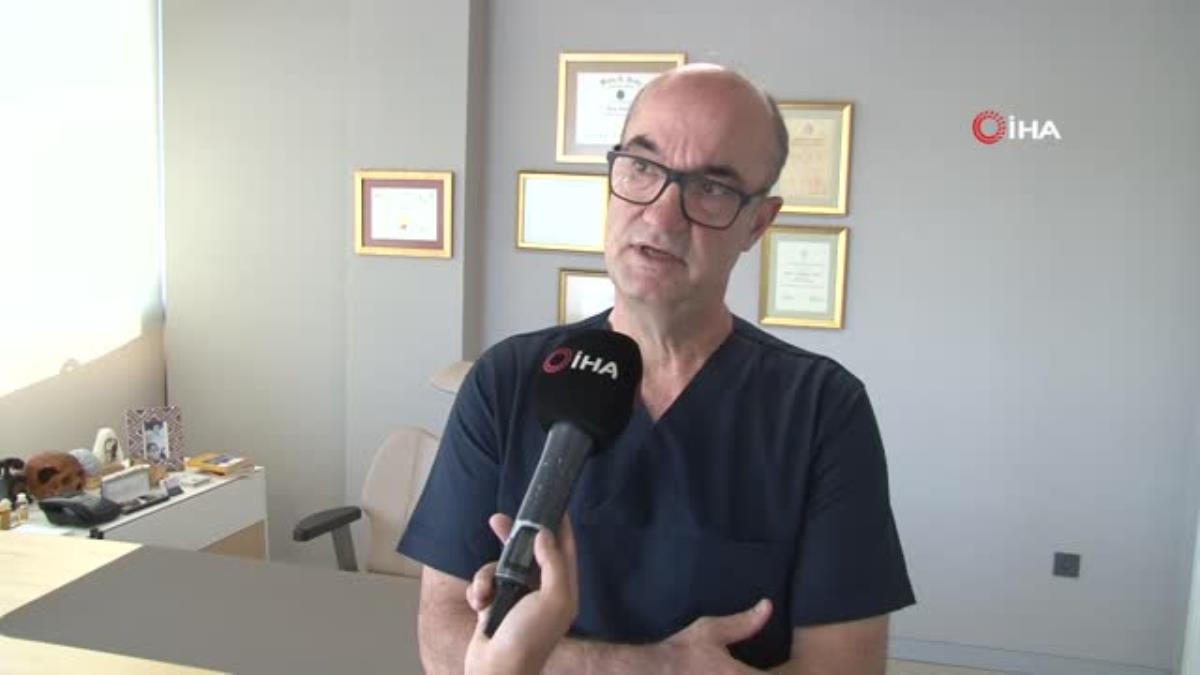 Beyin ve Hudut Cerrahisi Uzmanı yaz aylarında inme ve beyin kanaması konusunda uyardı Beyin ve Hudut Cerrahisi Uzmanı yaz aylarında inme ve beyin kanaması konusunda uyardı