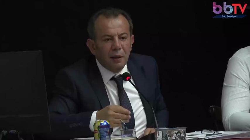 Bolu Belediye Lideri Tanju Özcan: 'Kamuran Çay Attım Diye Kızdı Diye Cumhurbaşkanına Şikayet Edeceğim Seni'