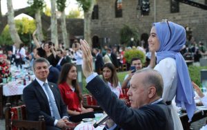 Gazeteci İrfan Aktan: Erdoğan’ın bilgisi dâhilinde bir ‘devlet heyeti’, Kürt siyasetinin kimi aktörleriyle ‘öncekinden farklı bir tahlil süreci’ denemesi gerçekleştirdi, bu süreç büsbütün sonlanmış değil