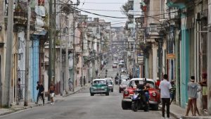 Küba'da küçük ve orta uzunluk özel işletmelerin kurulmasına müsaade verildi