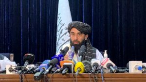 Taliban Sözcüsü Mücahid: Düşman istemiyoruz, bayan hakları şeriata nazaran olacak