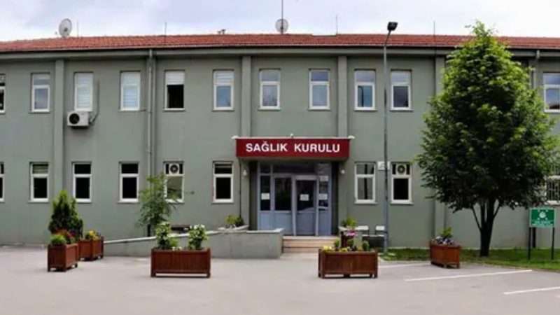 28 Şubat davasında cezaevine giren emekli korgeneral Vural Avar hastaneye sevk edildi 28 Şubat davasında cezaevine giren emekli korgeneral Vural Avar hastaneye sevk edildi