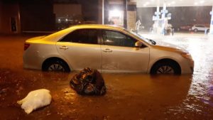 ABD'nin doğusunda 'tarihi' yağışlar sele sebep oldu: New York'ta OHAL ilan edildi, New Jersey'de bir kişi hayatını kaybetti