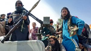 Taliban'ın Kabil'i ele geçirmesinden evvelki saatlerde neler yaşandı?