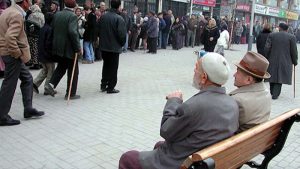 Türkiye, emekli maaşlarının yoksulluk hududuna oranında dünyada son sıralarda