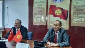 Türkiye’den Kırgızistan’a 150 bin doz Covid-19 aşı takviyesi