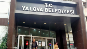 Yalova Belediyesi davasında iki kişi tahliye edildi