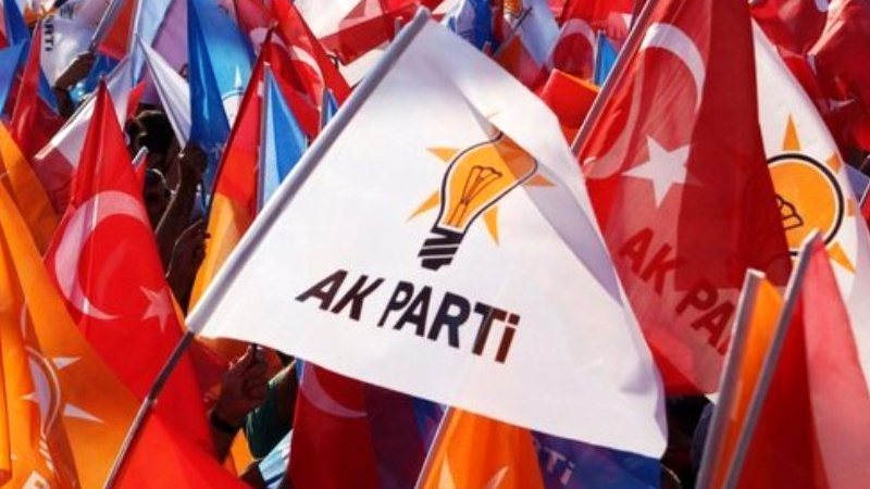 Yeni Akit muharriri Şevki Yılmaz'dan AKP'ye: Mutfaktan geldik mutfaktan gidebiliriz; seçim ittifakına değil, seçmen ittifakına gereksinim var