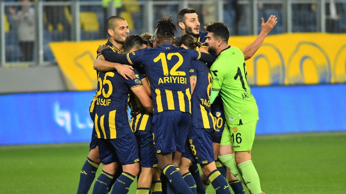 Ankaragücü Manisa FK’yi geçti, zirveye yerleşti! Neşter sonuç vermedi