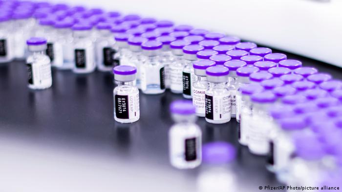 Avrupa'da üçüncü doz BioNTech/Pfizer aşısına onay