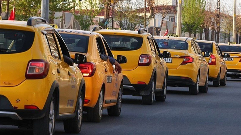 10 ayda 130 bin şikâyet: 6 bin 137 taksi sürücüsüne yaptırım uygulandı