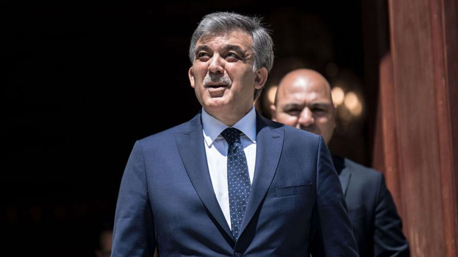 11. Cumhurbaşkanı Gül'ün ofisi "Gül ile Akar'ın konutunda görüşen Erdoğan, parlamenter siteme dönüşü teklif etti" argümanını yalanladı
