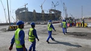 2022 Dünya Kupası: Memleketler arası Af Örgütü'ne nazaran Katar'da göçmen personeller insani olmayan şartlarda çalışıyor