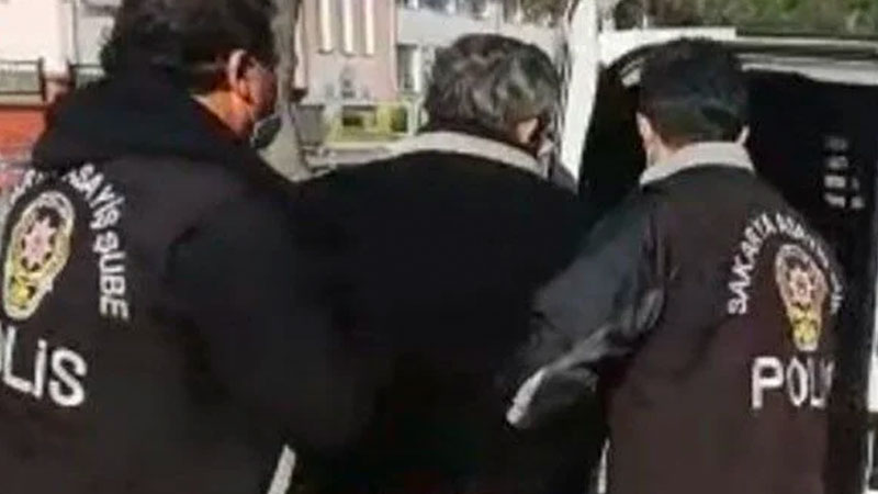 30 yıl evvel milletvekilinin oğlunu öldürmüştü, Sakarya’da yakalandı 30 yıl evvel milletvekilinin oğlunu öldürmüştü, Sakarya’da yakalandı