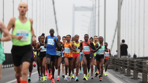 43. İstanbul Maratonu'nu bayanlarda Sheila Jerotich, erkeklerde Victor Kiplangat kazandı