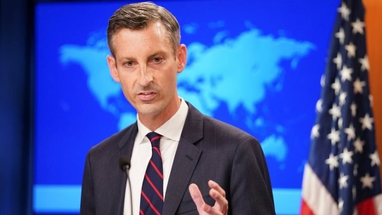 ABD: Suriye'deki saldırıyı kınıyor, öldürülen Türk polislerin ailelerine başsağlığı diliyoruz ABD: Suriye'deki saldırıyı kınıyor, öldürülen Türk polislerin ailelerine başsağlığı diliyoruz