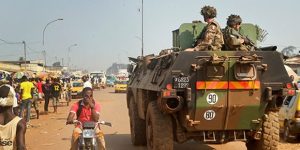 Afrika'da Fransa aykırısı reaksiyonlar artıyor: Fransız konvoyunun geçişi, Nijer'de engellendi