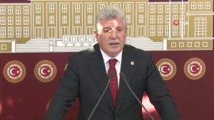 AK Parti Küme Başkanvekili Muhammet Emin Akbaşoğlu: "Küfürlerin hesabı sorulması mecburî. Küme Başkanvekili istifa ettirilerek üstünün kapatılmaya...