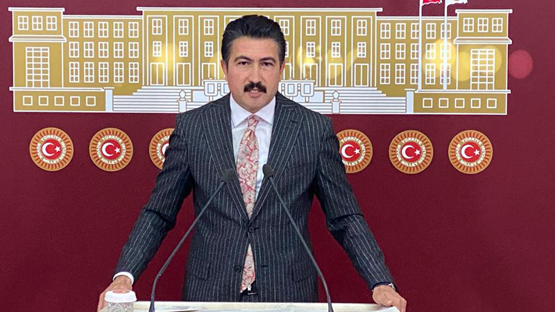AKP Küme Başkanvekili Özkan'dan Kılıçdaroğlu yorumu: Tilki kümes sahibiyle helalleşmek istiyorsa, gözünü kümesteki öteki tavuklara dikmiştir