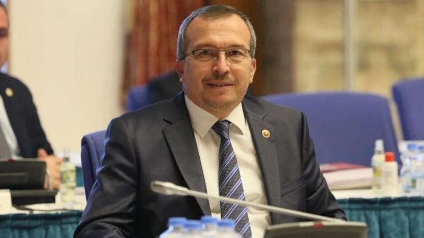 AKP milletvekili Aydemir: Siyasi gücümü kullanarak hiç kimsenin zenginleşmesine aracılık etmedim AKP milletvekili Aydemir: Siyasi gücümü kullanarak hiç kimsenin zenginleşmesine aracılık etmedim