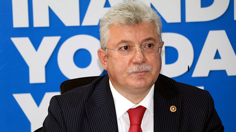 AKP'li Akbaşoğlu'ndan Kılıçdaroğlu'na: Siz 15 Temmuz'u gerçekleştirenlerle kol kolasınız, birebir yoldasınız, birebir gaye birliği içerisindesiniz AKP'li Akbaşoğlu'ndan Kılıçdaroğlu'na: Siz 15 Temmuz'u gerçekleştirenlerle kol kolasınız, birebir yoldasınız, birebir gaye birliği içerisindesiniz