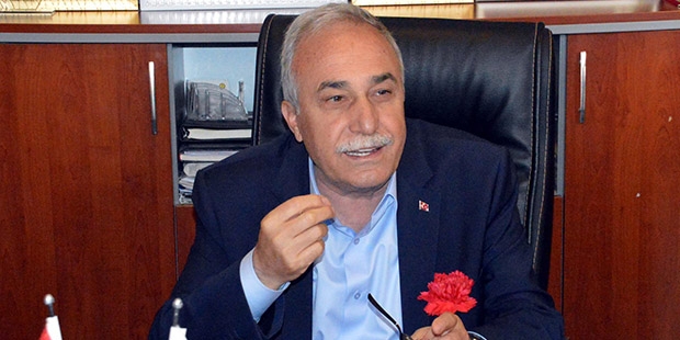AKP’li Fakıbaba: AKP’li Fakıbaba: FETÖ aktifliğine gittim, yanımda bakan beyefendi, bir tarafımda o zamanki valimiz Sayın Celalettin İtimat vardı