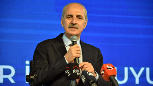 AKP'li Kurtulmuş: Dışarıda elin oğlunda ne varsa Türkiye onu üretebilecek, onlarla rekabet edebilecek noktaya gelmiştir