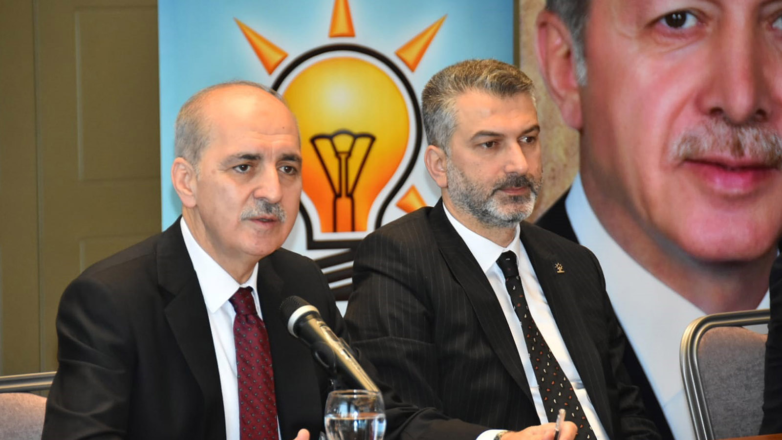 AKP'li Numan Kurtulmuş: Bayanları ısrarlı takip hata kapsamına alınacak AKP'li Numan Kurtulmuş: Bayanları ısrarlı takip hata kapsamına alınacak