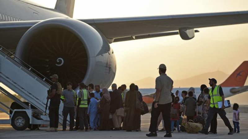Almanya 2 bin 600 Afgan'ı kabul edecek