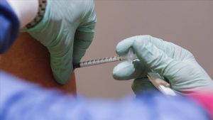 Almanya'da aşı mecburiliği getirilmesi tartışılıyor