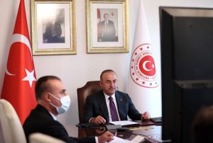 Bakan Çavuşoğlu: "Afgan halkına yardım etmek ve krizi yönetmek için birlikte hareket etmeliyiz lakin artık önceliğimiz insani yardım olmalı"