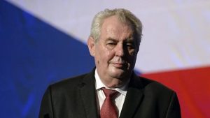 Çekya Senatosu Lideri: Devlet Lideri Zeman'ın yetkileri sıhhat sebebiyle Başbakan ve Meclis Lideri'ne devredilecek