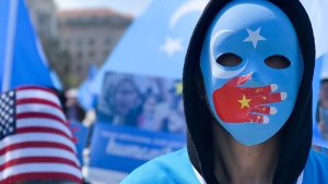 "Çin idaresinin Sincan'daki Uygurlara yönelik baskı siyasetlerini gözler önüne seren konuşmaların yer aldığı dokümanlar sızdı"