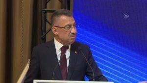 Cumhurbaşkanı Yardımcısı Oktay, Kırgızistan-Türkiye İş Forumu'nda konuştu (1)